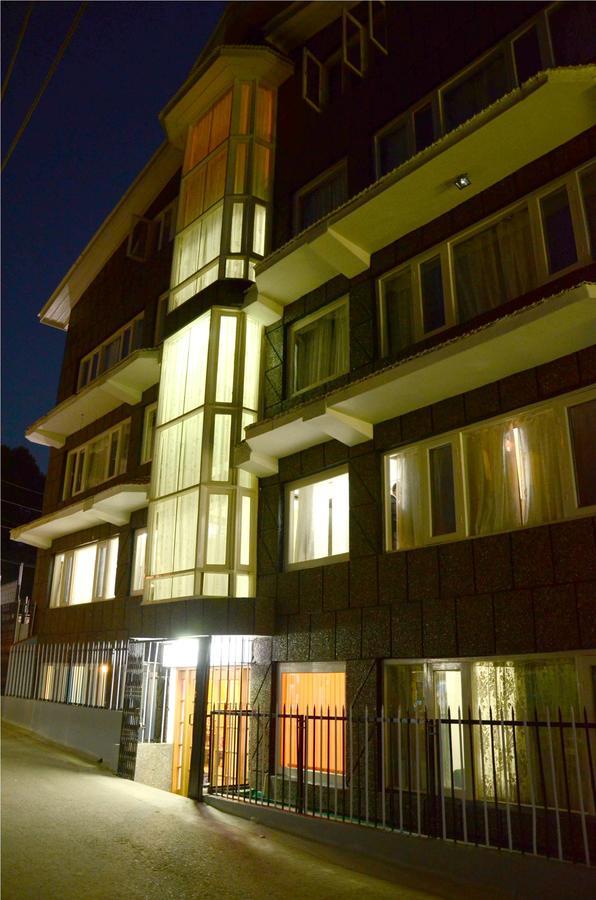 Hotel Pacific Srinagar  Exterior photo