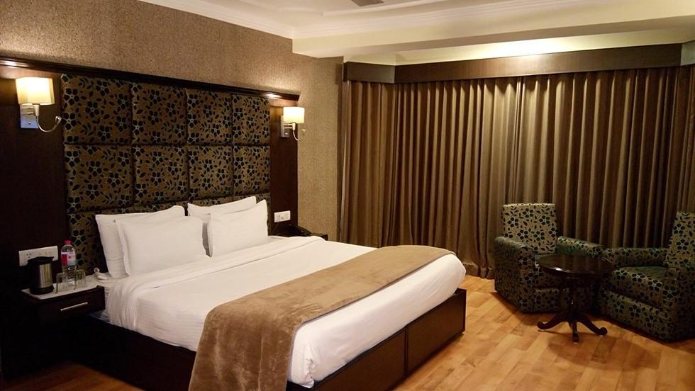 Hotel Pacific Srinagar  Exterior photo